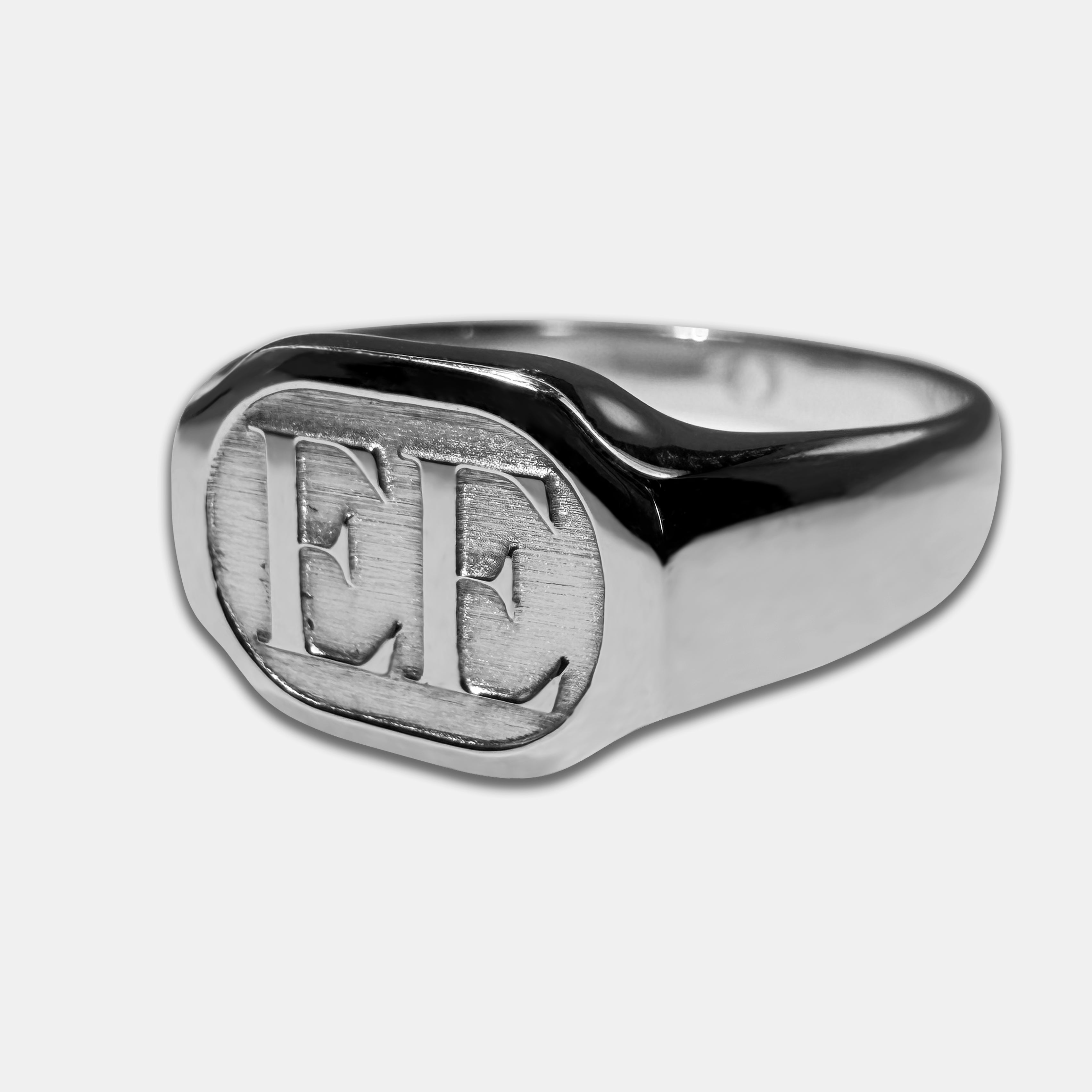EE - Ring