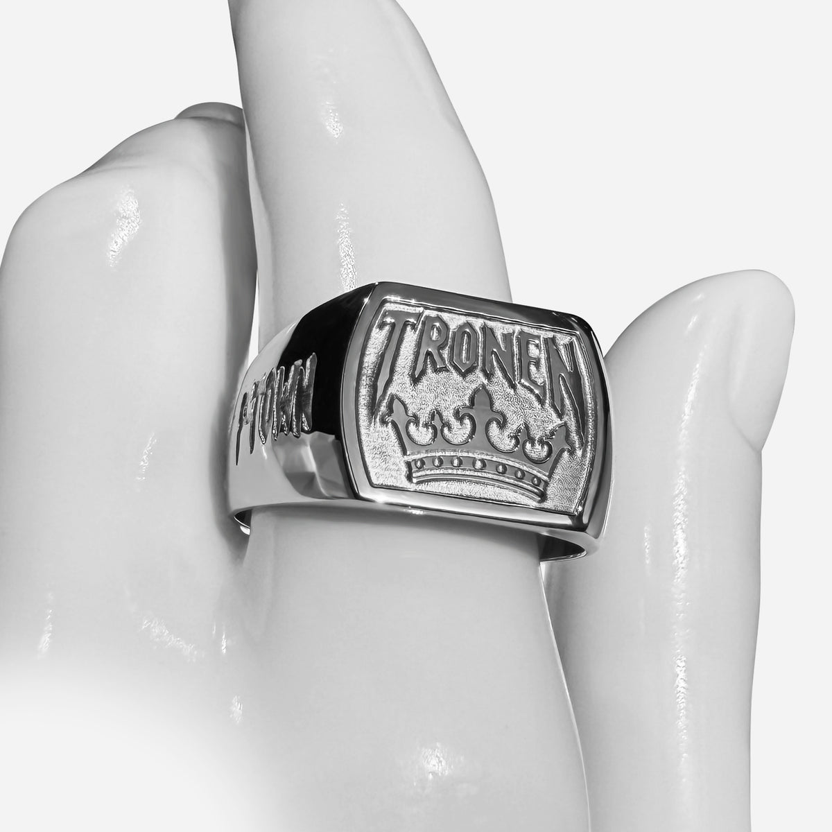 Tronen - Ring